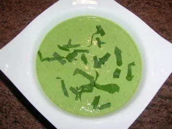 Bärlauchmayo mit Vollmilchjoghurt  leckere Beilage zu Spargel oder  Hähnchenknusperkeuen - Rezept