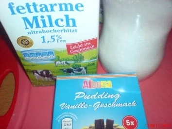 Rezept: Erdbeertorte Bild Nr. 8 Erdbeertorte - Rezept - Bild Nr. 8