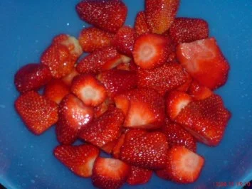 Rezept: Erdbeertorte Bild Nr. 11 Erdbeertorte - Rezept - Bild Nr. 11