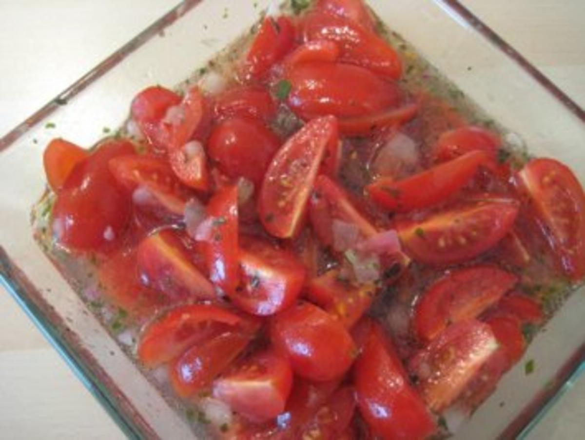 Salat von Coctailtomaten - Rezept - Bild Nr. 4