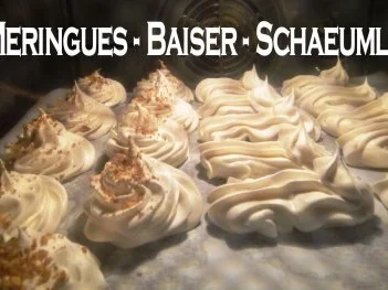 Rohzucker-Meringues auf Schokoladenspiegel mit Schlagsahne - Rezept - Bild Nr. 3