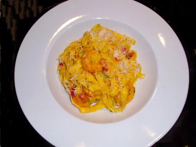 Rezept: Pasta: Tagliatelle in Safransauce mit Garnelen Bild Nr. 6 Pasta: Tagliatelle in Safransauce mit Garnelen - Rezept - Bild Nr. 6