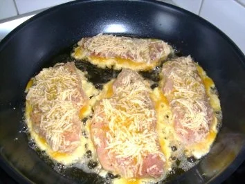 Rezept: Senfschnitzel in Käsekruste Bild Nr. 4 Senfschnitzel in Käsekruste - Rezept - Bild Nr. 4