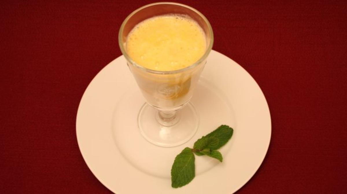 Welfencreme mit Eierlikörschaum - Rezept - kochbar.de Welfencreme mit Eierlikörschaum - Rezept - kochbar.de