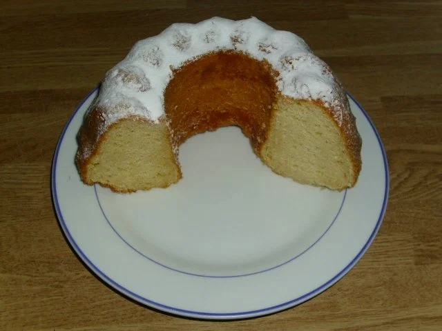 Cremafine-Gugelhupf - Rezept