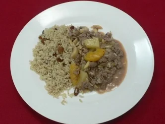 Indonesisches Filetgulasch mit Curryreis (Georg Uecker) - Rezept