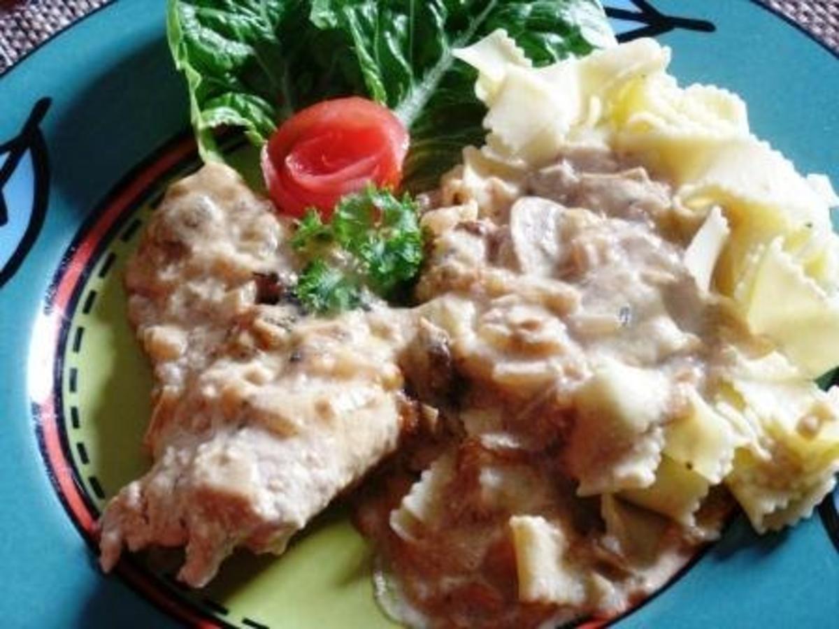 Zwiebelsahnefleisch ohne Tüte - Rezept mit Bild - kochbar.de Zwiebelsahnefleisch ohne Tüte - Rezept mit Bild - kochbar.de