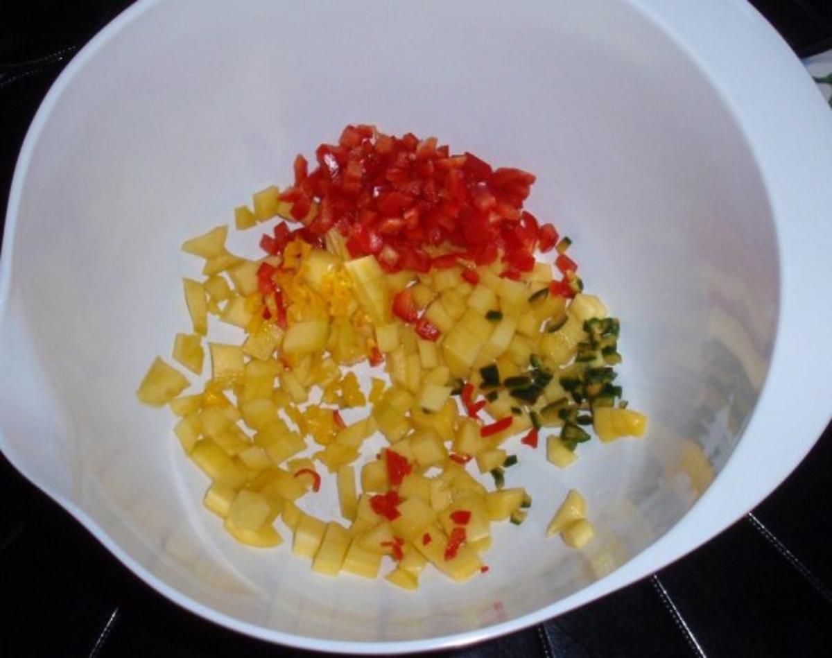 Steinbeißerfilet auf Mangosalat mit Cashewkernen - Rezept - Bild Nr. 5