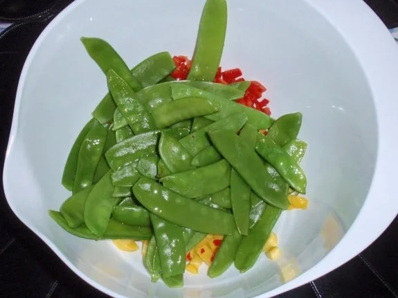 Steinbeißerfilet auf Mangosalat mit Cashewkernen - Rezept - Bild Nr. 7