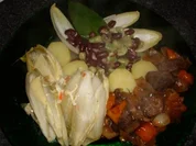 Gulasch mit Paprika und  Bohnen-Duo..., - Rezept