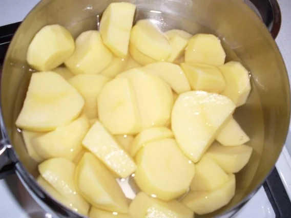 Gulasch mit Paprika und  Bohnen-Duo..., - Rezept - Bild Nr. 8