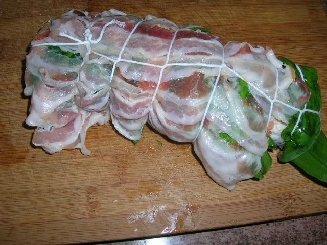 Schweinefilet im Bärlauch-Speck Mantel mit Bärlauch-Semmelknödeln und Rahmchampignons - Rezept - Bild Nr. 6