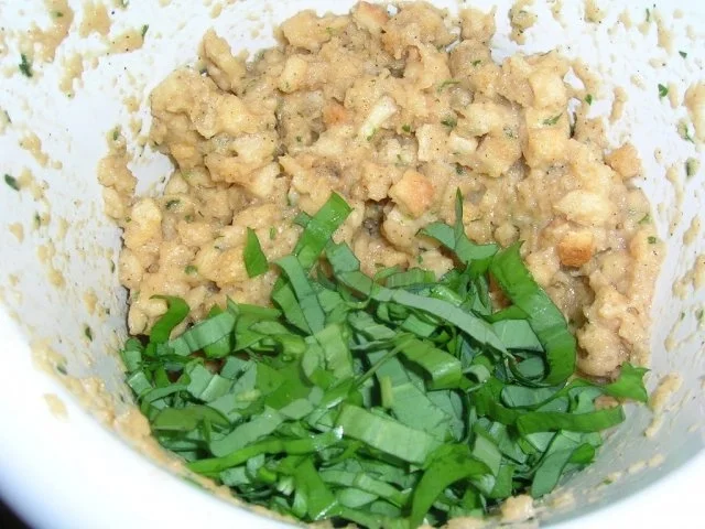 Schweinefilet im Bärlauch-Speck Mantel mit Bärlauch-Semmelknödeln und Rahmchampignons - Rezept - Bild Nr. 10