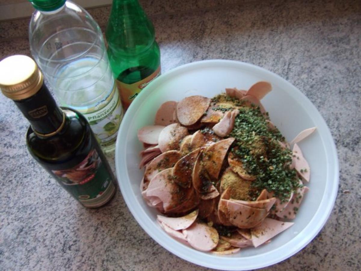 Wurstsalat mit Radieschen Dieter´s Art - einfach - von Villenbach1