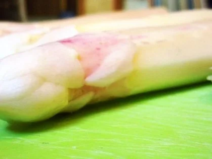 Spargel im Alu-Päckchen aus dem Backofen - Rezept - Bild Nr. 2