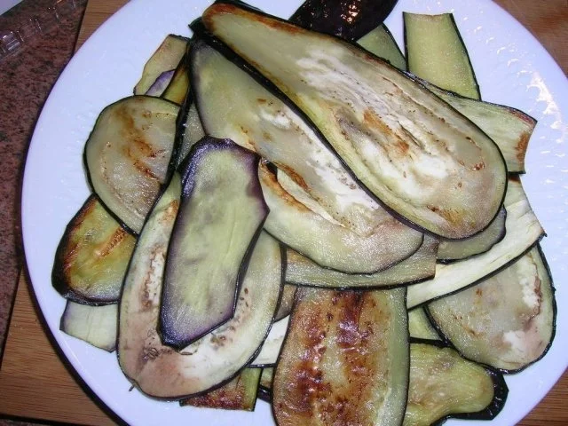 Lammhaxen, geschmort mit Auberginen und Tomaten - Rezept - Bild Nr. 7