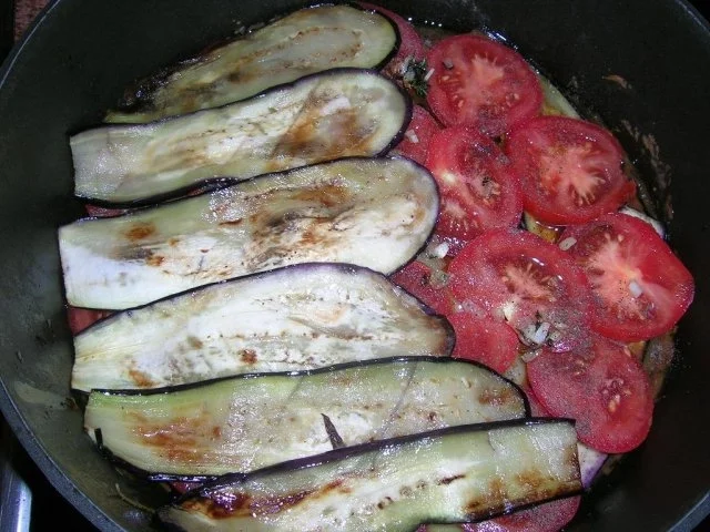 Lammhaxen, geschmort mit Auberginen und Tomaten - Rezept - Bild Nr. 8