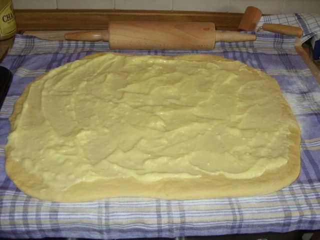 Rezept: G: Pudding Schnecken mit Rosinen und Aprikosen Bild Nr. 3 G: Pudding Schnecken mit Rosinen und Aprikosen - Rezept - Bild Nr. 3