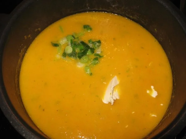 Rezept: Möhrencremesuppe schmeckt nicht nur zu Ostern! Bild Nr. 11 Möhrencremesuppe schmeckt nicht nur zu Ostern! - Rezept - Bild Nr. 11