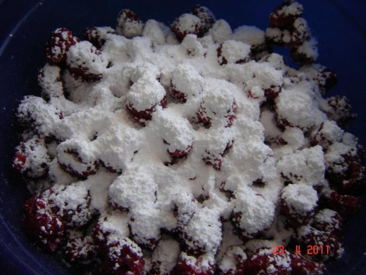 Kuchen & Torten : Himbeer-Schmand-Kuchen mit Eierlikörguß - Rezept - Bild Nr. 3