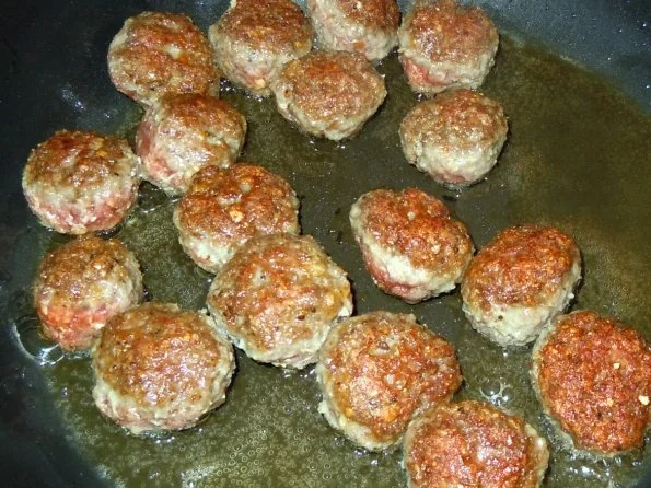 Hackbällchen in Fenchel-Tomaten-Sauce - Rezept - Bild Nr. 5