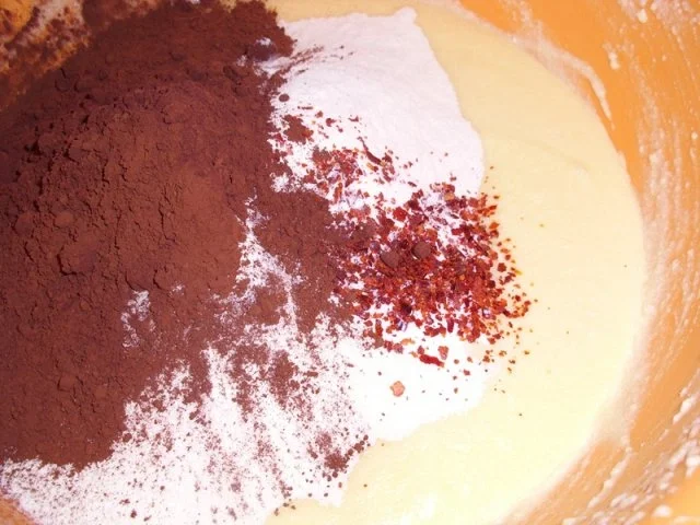 Rezept: Kuchen: Schoko-Chili-Hasen Bild Nr. 3 Kuchen: Schoko-Chili-Hasen - Rezept - Bild Nr. 3