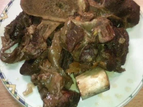 Rinderbeinscheibengulasch á la Dieter Neumaier - Rezept - Bild Nr. 9