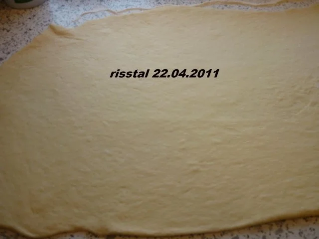 Rezept: Marzipankranz Bild Nr. 4 Marzipankranz - Rezept - Bild Nr. 4