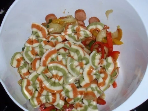 Festlicher Oster-Nudelsalat - Rezept - Bild Nr. 9