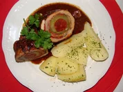 Fleisch : - Schweinerouladen mit Grüne Gurkenfüllung - Rezept