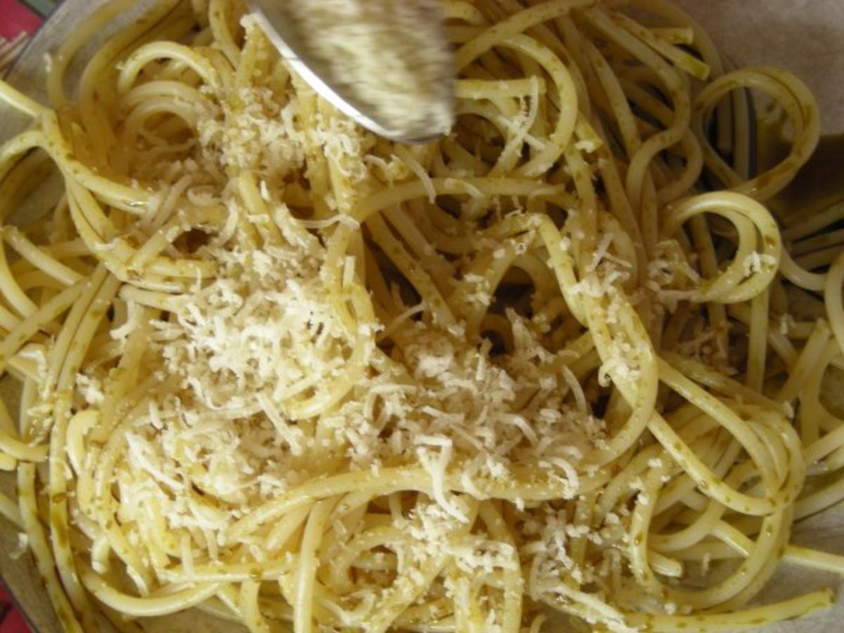Spaghetti mit steirischem Kürbiskernöl - Rezept - Bild Nr. 3