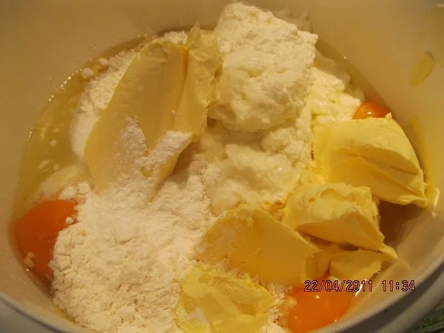 Topfenkuchen  .... oder Käsekuchen - Rezept - Bild Nr. 3