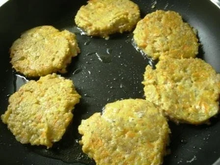 Frischkäse-Möhrenbratling - Rezept - Bild Nr. 4