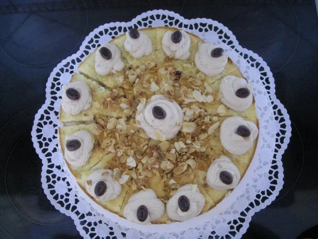 Mokkatorte bei uns ist das die " Knöpfchentorte " - Rezept - Bild Nr. 2