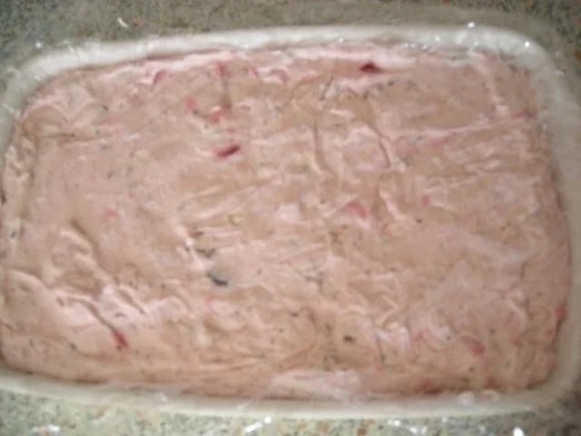 Eistorte Erdbeertraum - Rezept - Bild Nr. 2