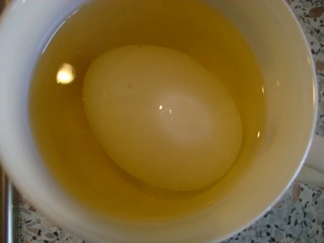 Meine in der Eierschale gebackenen Ostereier für Euch alle! - Rezept - Bild Nr. 5