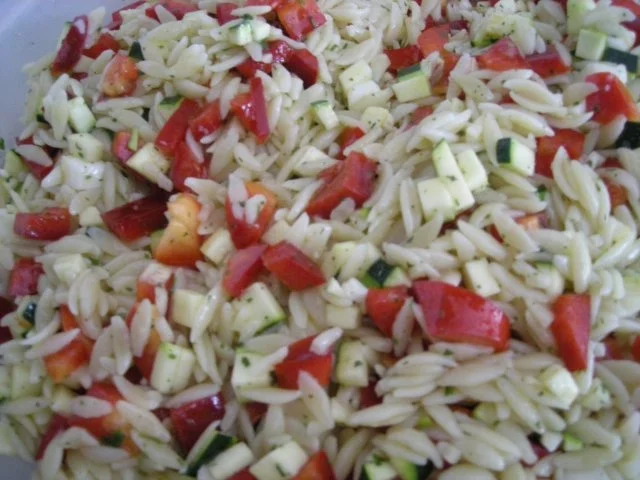 Rezept: Griechischer Nudelsalat Griechischer Nudelsalat - Rezept