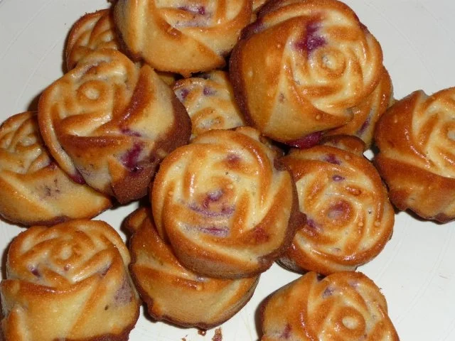 Rezept: Schwarz / Weiß - Joghurtmuffins Bild Nr. 2 Schwarz / Weiß - Joghurtmuffins - Rezept - Bild Nr. 2