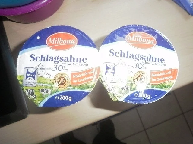 Rezept: SAUERKIRSCHENSCHNITTE !!! Bild Nr. 4 SAUERKIRSCHENSCHNITTE !!! - Rezept - Bild Nr. 4