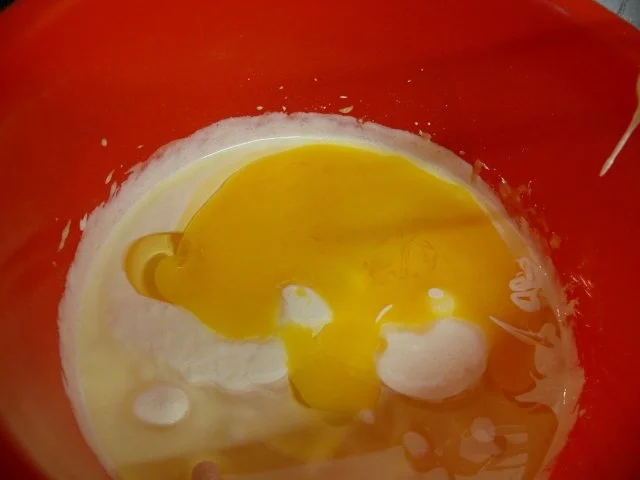 Rezept: Ei...Ei...-Mandel-Zwerg Bild Nr. 5 Ei...Ei...-Mandel-Zwerg - Rezept - Bild Nr. 5