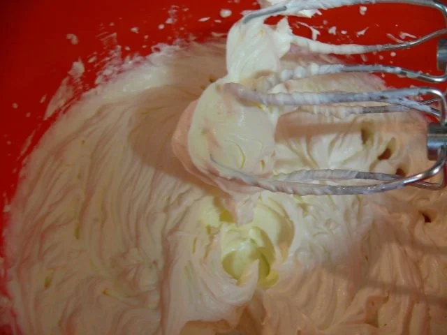 Rezept: Erdbeer-Marzipan-Zwerg Bild Nr. 20 Erdbeer-Marzipan-Zwerg - Rezept - Bild Nr. 20