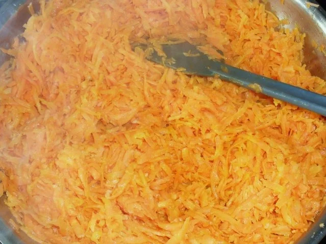 Rezept: Möhrenbrot Bild Nr. 3 Möhrenbrot - Rezept - Bild Nr. 3