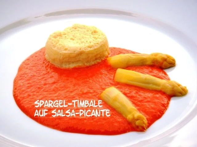 Rezept: Spargel-Timbale auf Salsa-Picante Spargel-Timbale auf Salsa-Picante - Rezept