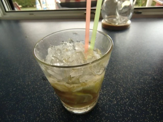 Rezept: Caipirniha Bild Nr. 3 Caipirniha - Rezept - Bild Nr. 3