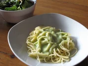 Spaghetti mit Bärlauchcrémesoße - Rezept