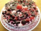Waldbeeren- Joghurttorte mit Honig - Rezept