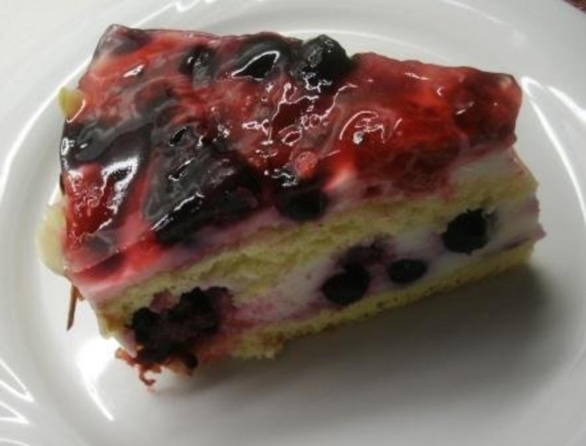 Waldbeeren- Joghurttorte mit Honig - Rezept - Bild Nr. 2