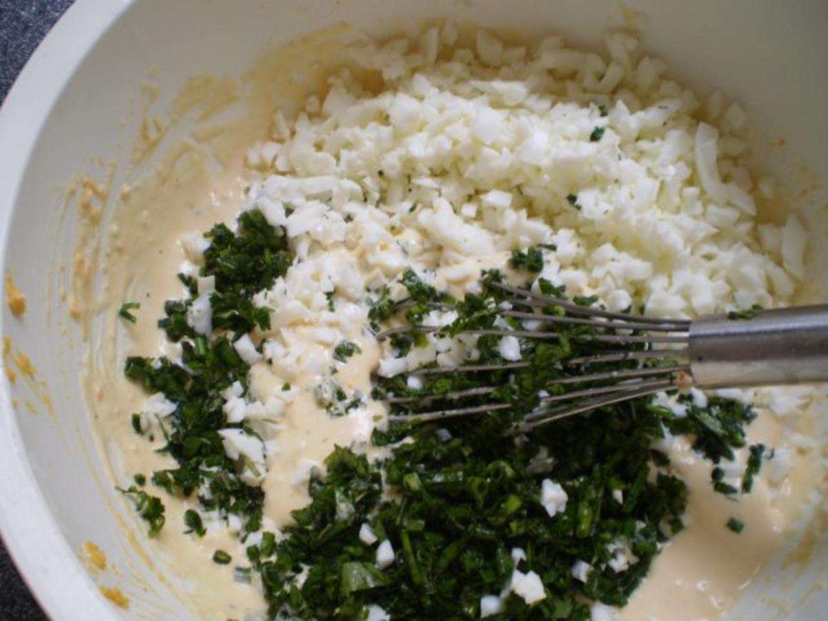 Grüne Soße Grie Sooß, hessische Kräutersauce - einfach - von Huengerchen Grüne Soße Grie Sooß, hessische Kräutersauce - einfach - von Huengerchen