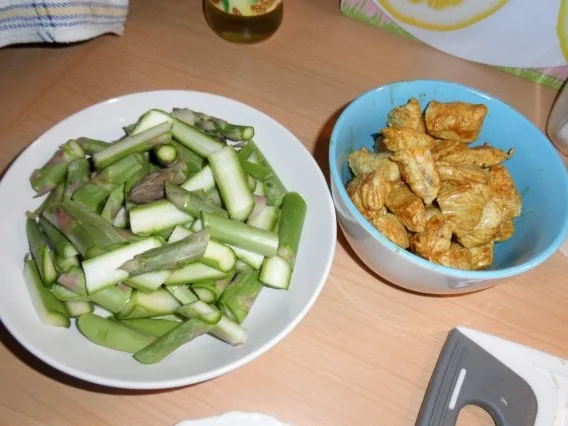 Rezept: Spargel - gebraten mit Putenfleisch Bild Nr. 4 Spargel - gebraten mit Putenfleisch - Rezept - Bild Nr. 4