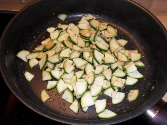 Putenfleisch mit Zucchini und Reis - Rezept - Bild Nr. 4
